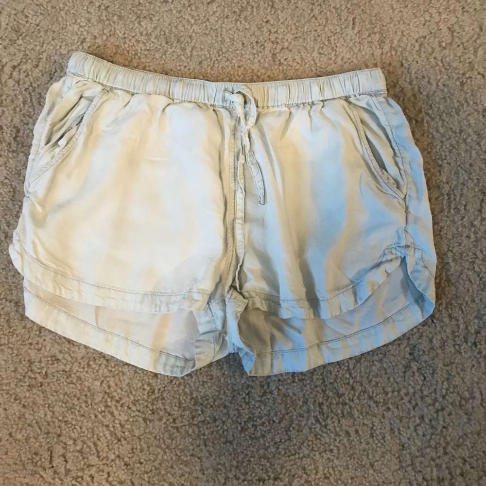 Arie light blue jogger short. Medium.